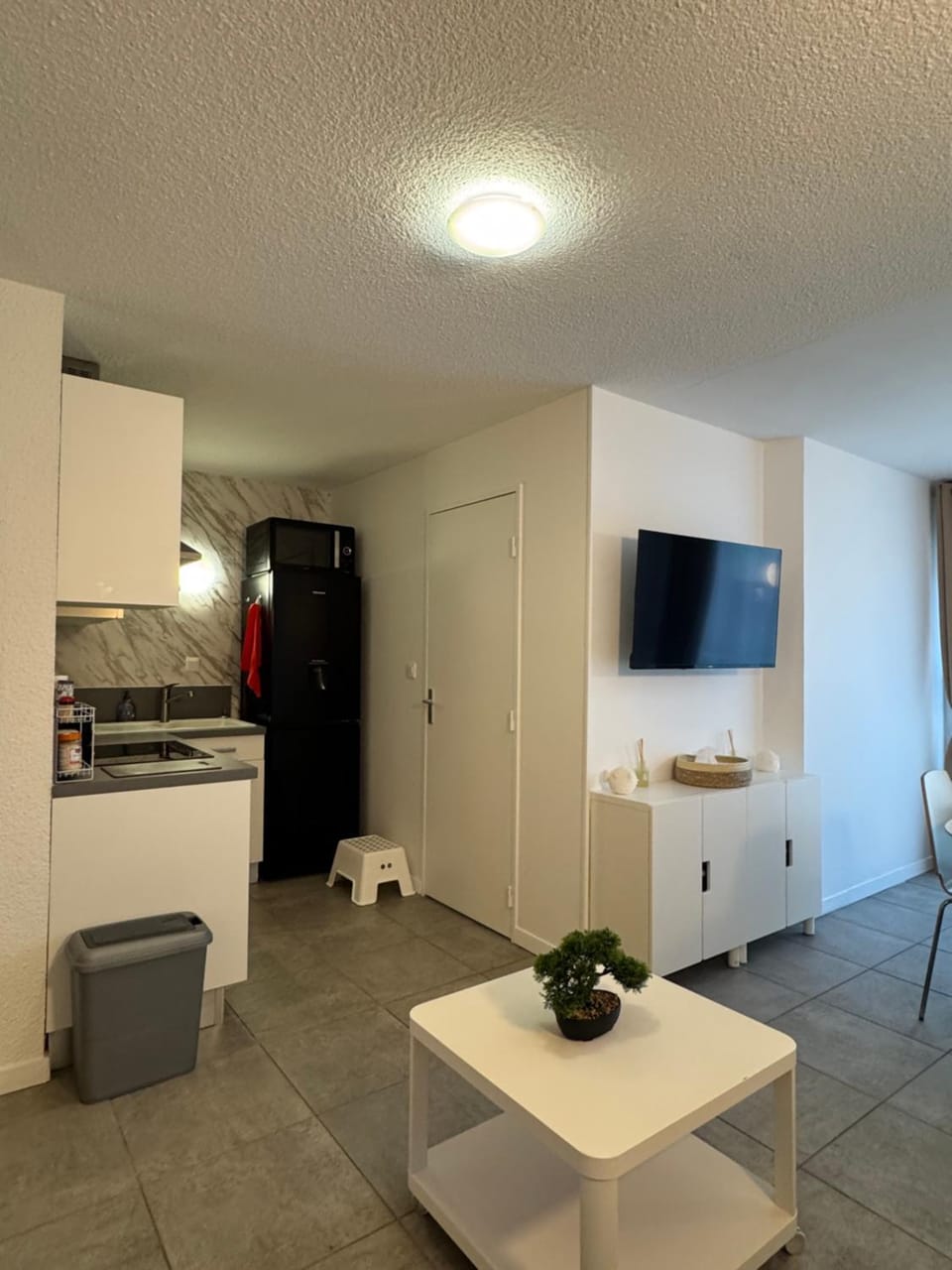 Cocoon Chic Gruissan Apartment in Gruissan