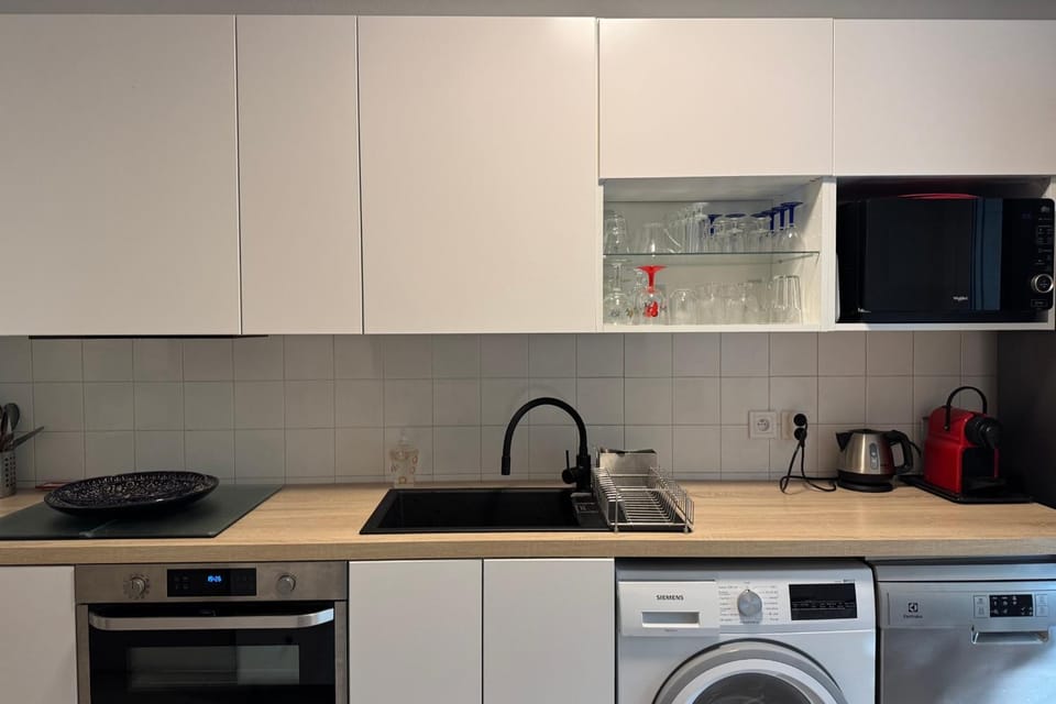 Spacious 73m with Terrace & Parking Apartment in La Grande-Motte