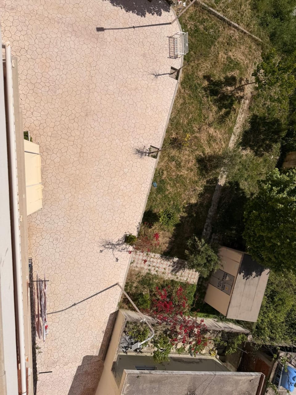 Property building, Garden