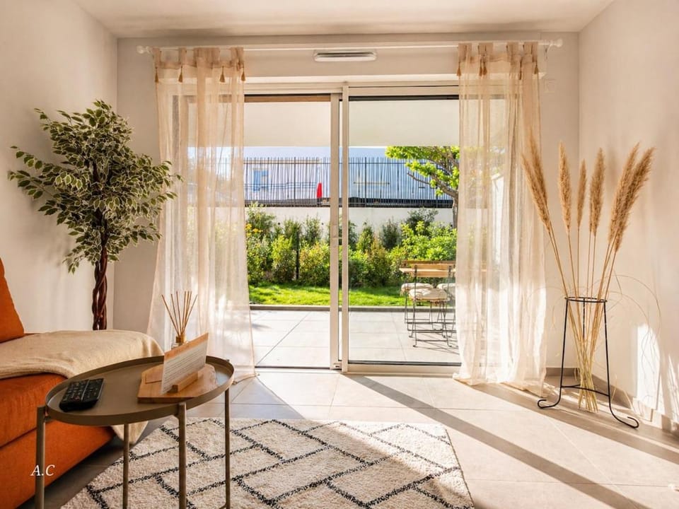 Garden, Garden view, concierge