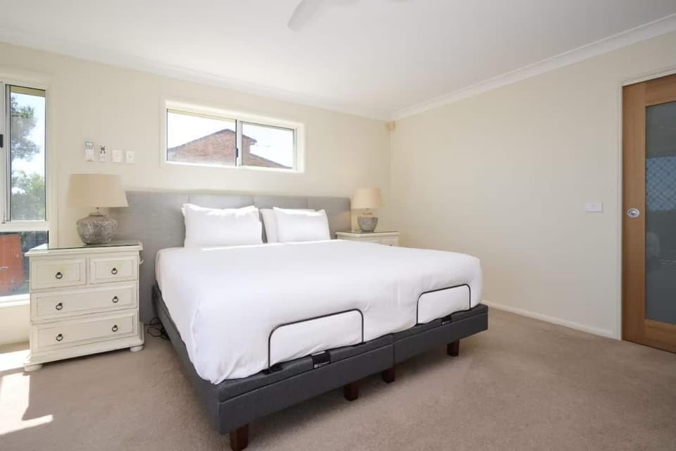 Coastal Retreat with Pool and Balcony Views House in Woolgoolga