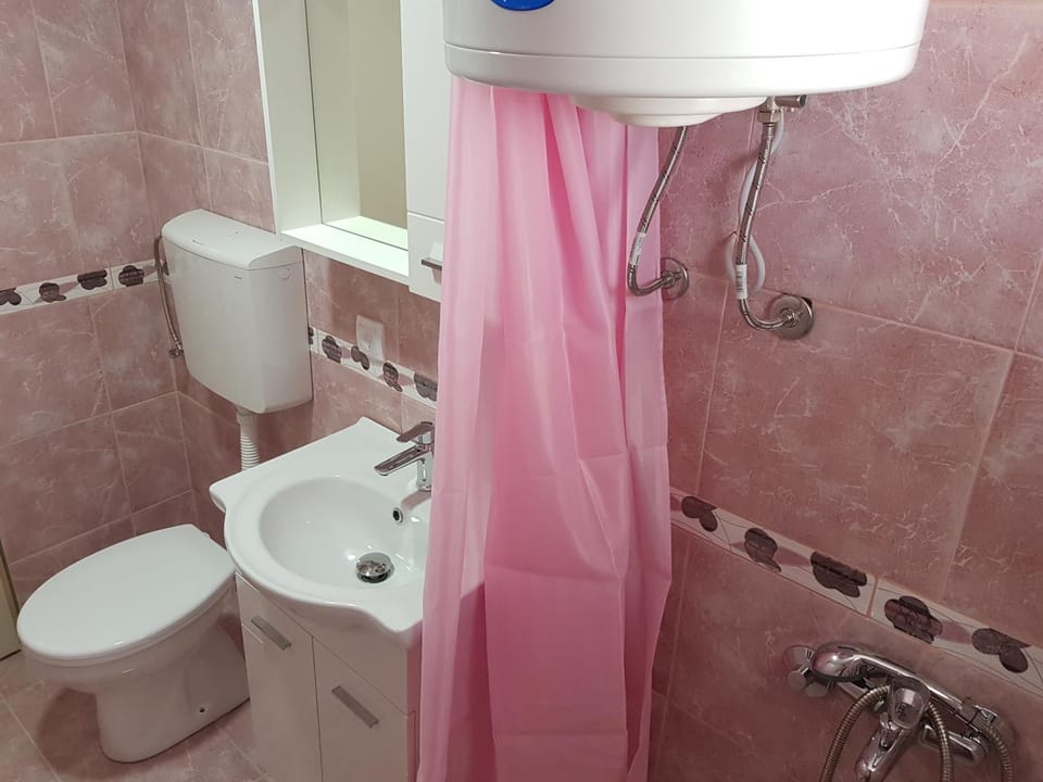 Guest House Dragomir Bed and Breakfast in Montenegro