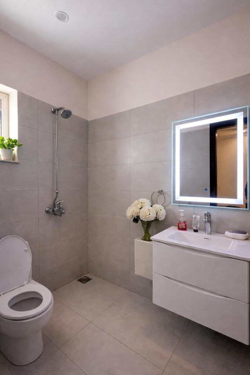 Global properties 2BED apartments In canal road self check-in Apartment in Punjab