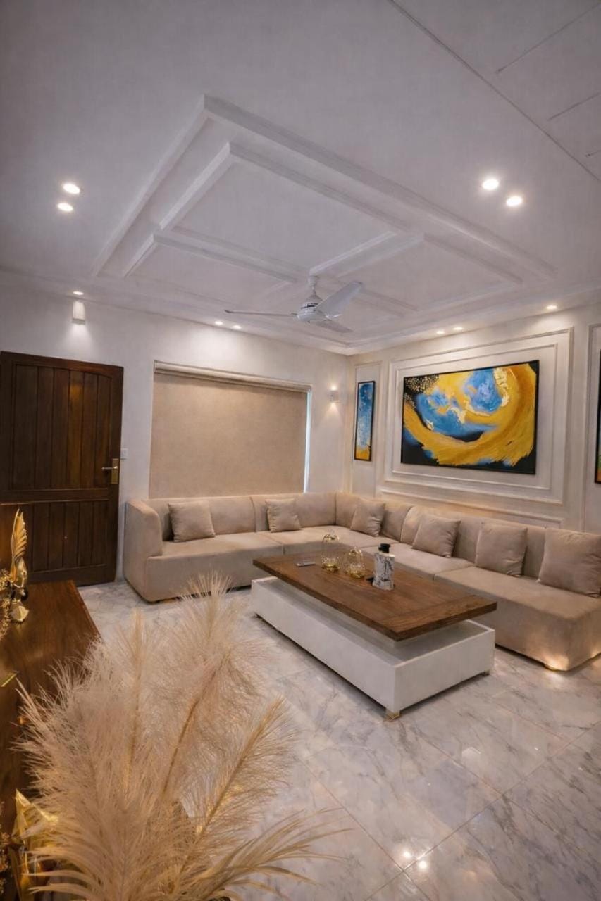 Global properties 2BED apartments In canal road self check-in Apartment in Punjab