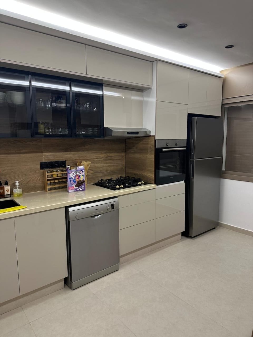 Kitchen or kitchenette, kitchen, kitchen
