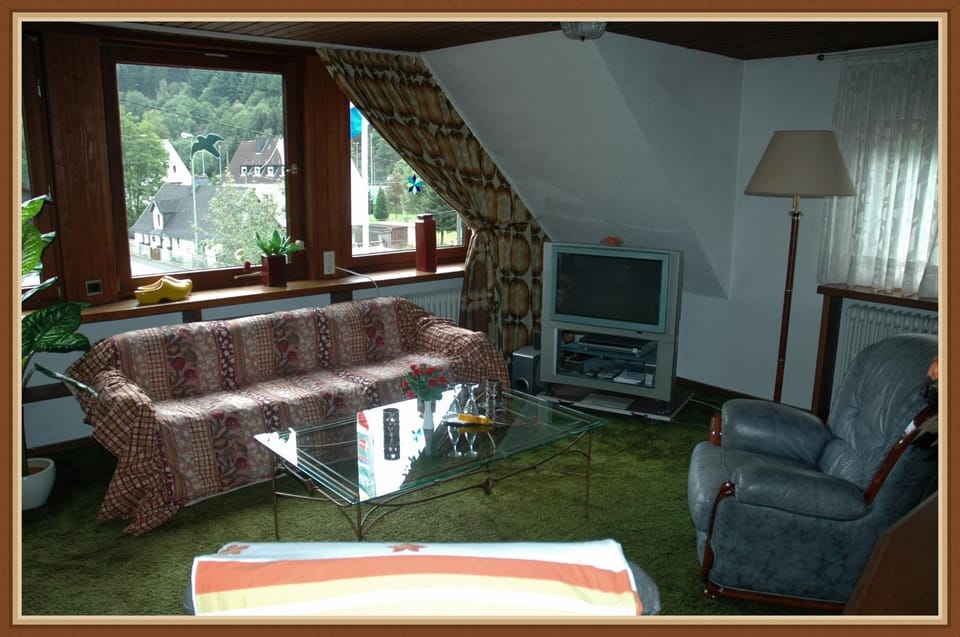Apartment Panoramablick 85 m2 5 persoons Apartment in Hochsauerlandkreis