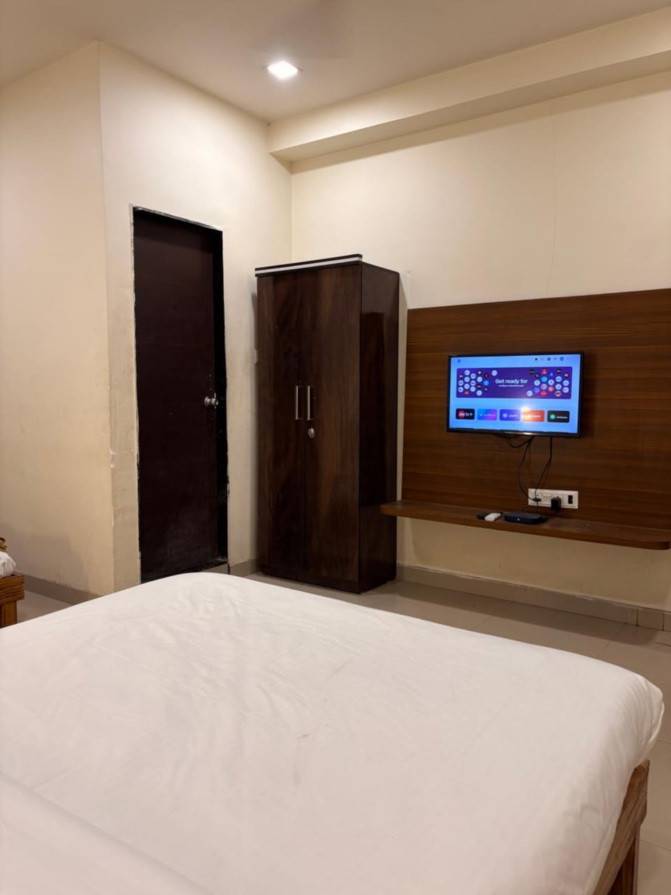 Hotel aroma 3 Hotel in Maharashtra