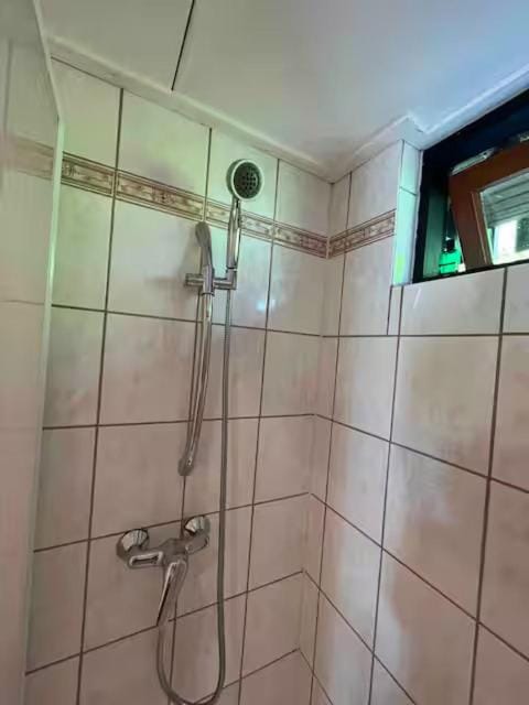 Gehele Bungalow 5 personen dichbij Amsterdam en strand Campground/ 
RV Resort in Gelderland, Netherlands