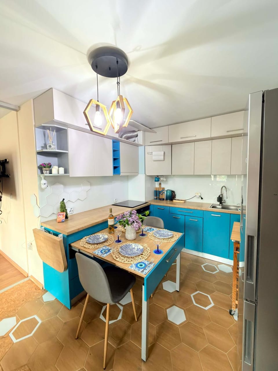Kitchen or kitchenette, Food and drinks, Dining area, Food, dishwasher, minibar, oven, stove