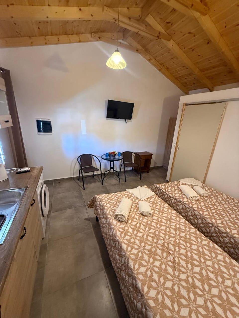 Mani Sea View Rooms Apartment in Peloponnese Region