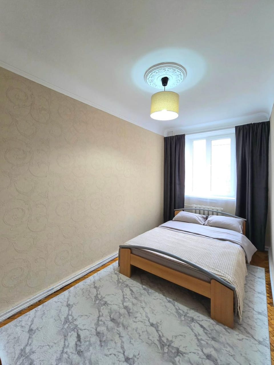 Central City Puskin 2 BDR Apartment in Chișinău