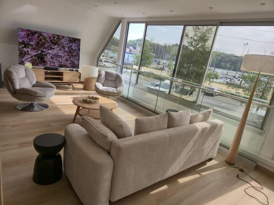 Exceptional duplex with harbor view 3 bedrooms Apartment in Paimpol