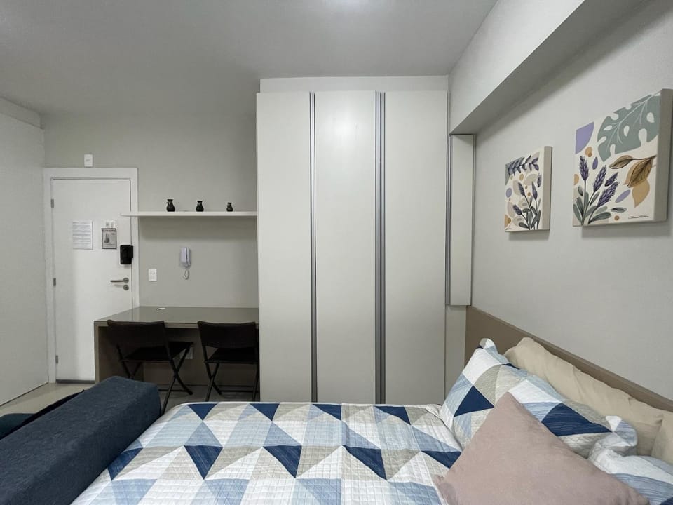 locker, locker