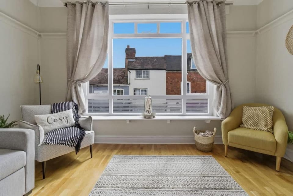Riverside Crossing House in Worcester