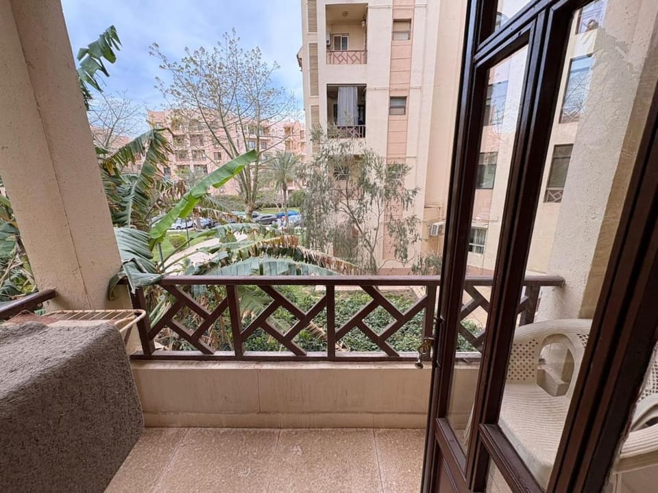 Modern 2BR Apartment in Rehab Apartment in New Cairo City