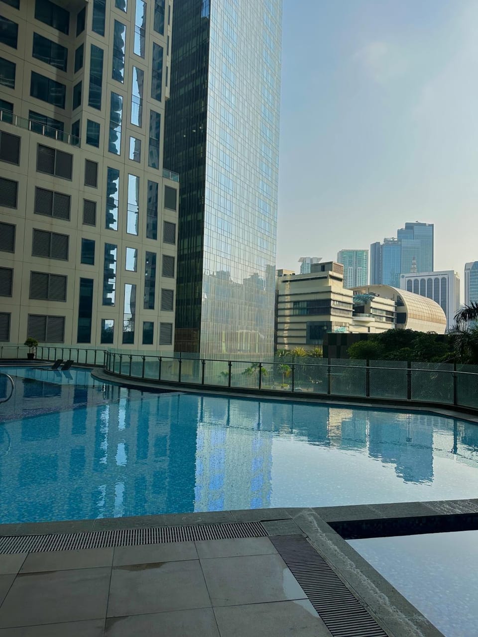 Knightsbridge Residences Hotel in Mandaluyong