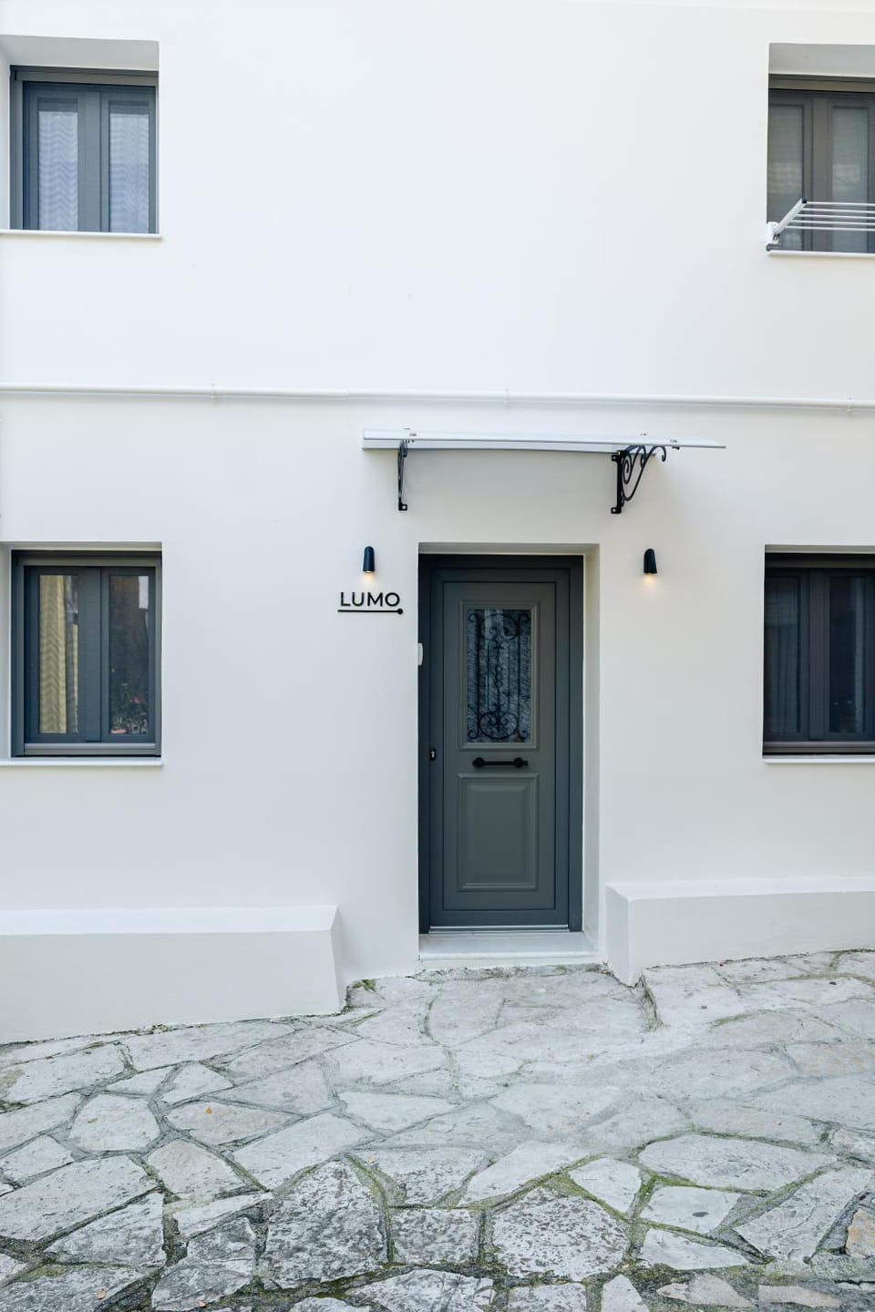 Property building, Facade/entrance