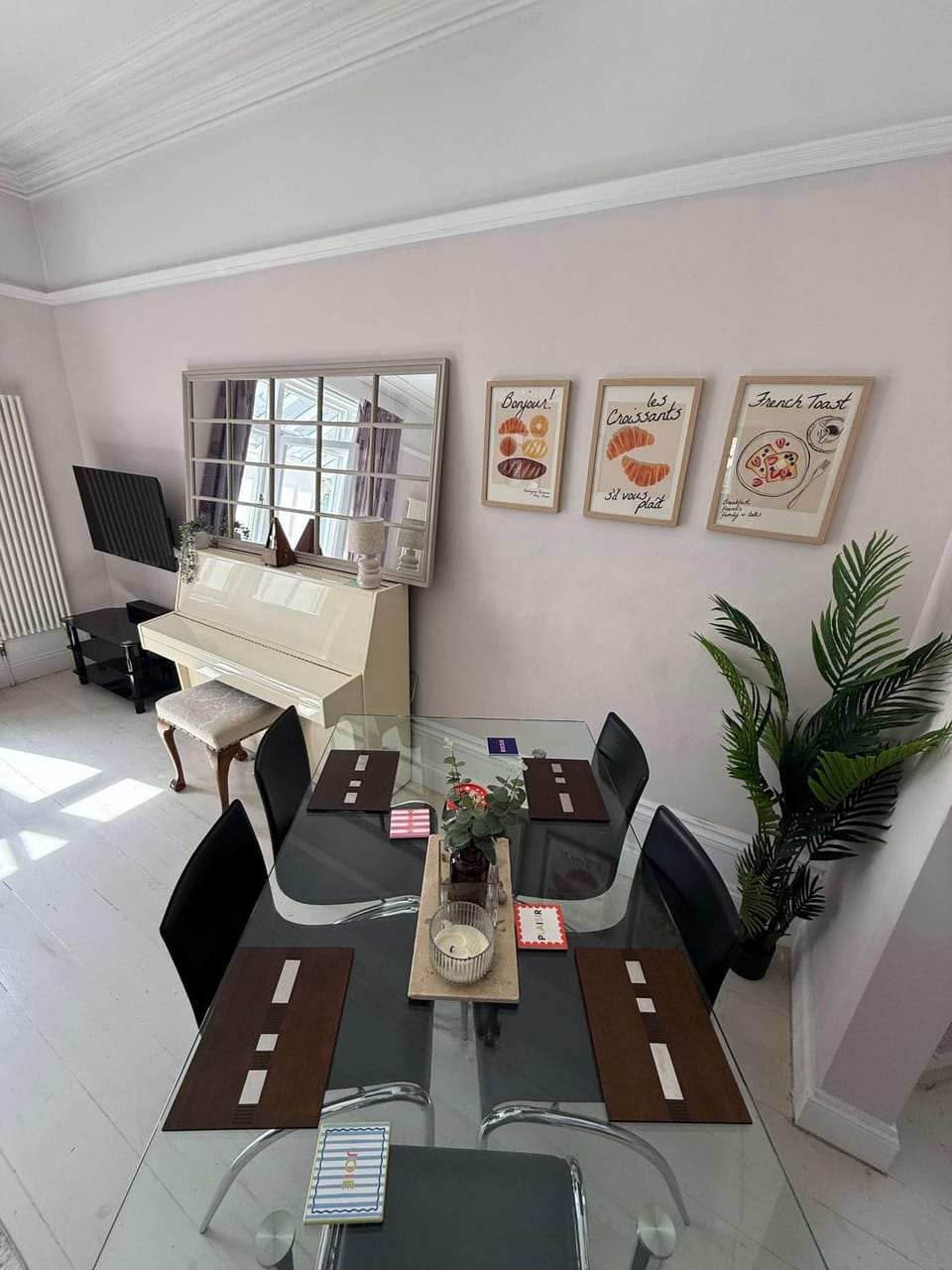 Guildford Apartment with Free Parking & Garden Apartment in Guildford