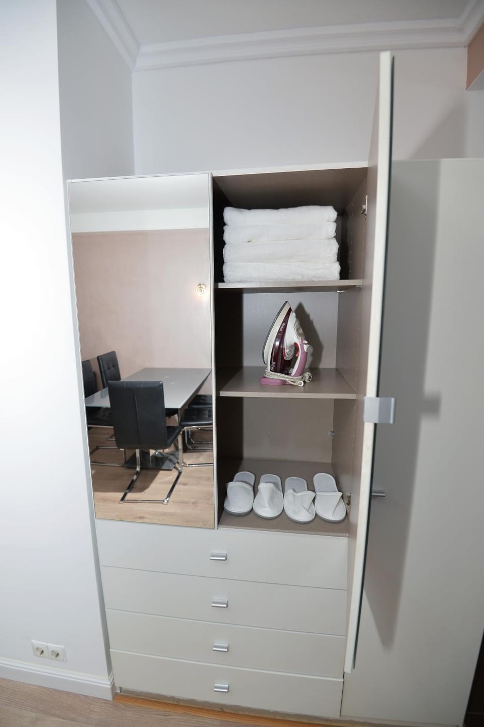 Ghica Plazza D32 Apartment in Bucharest