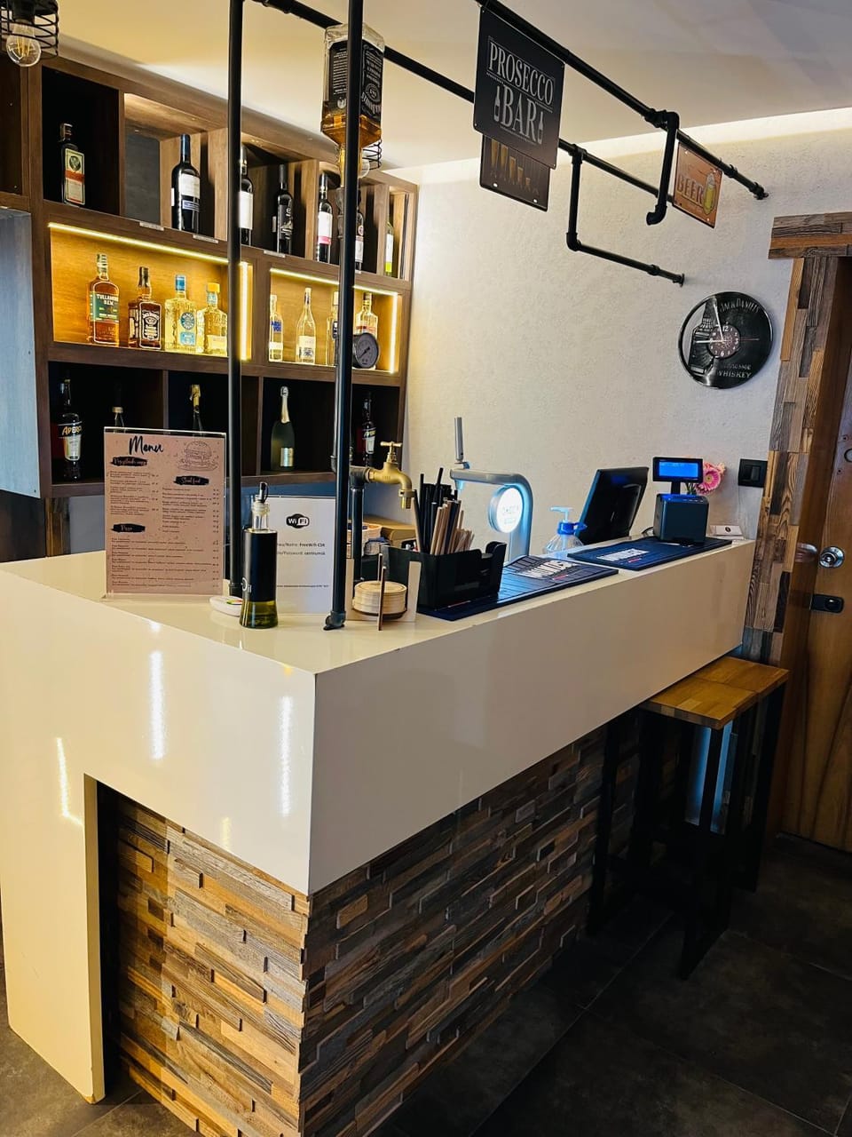 Lounge or bar