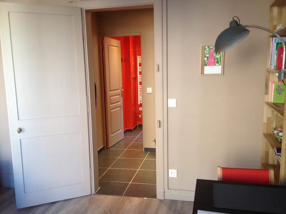 Bathroom, Living room