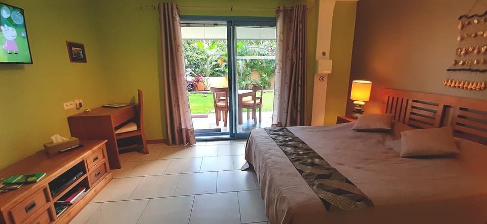 Bathroom, Balcony/Terrace, Kitchen or kitchenette, Bedroom