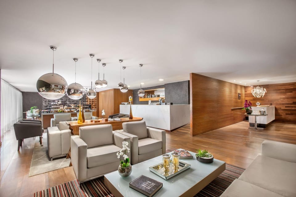 Lobby or reception, Lounge or bar, Food and drinks, Dining area, Drinks