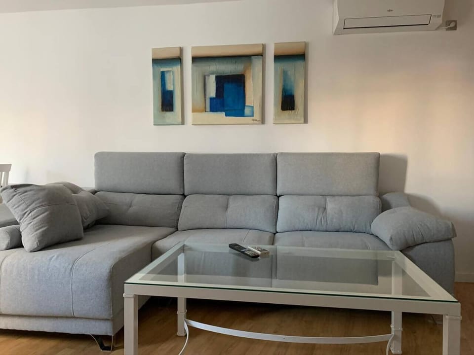 Living room, air conditioner