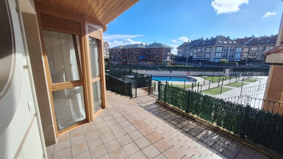 Enoturismo-Noja House in Cantabria