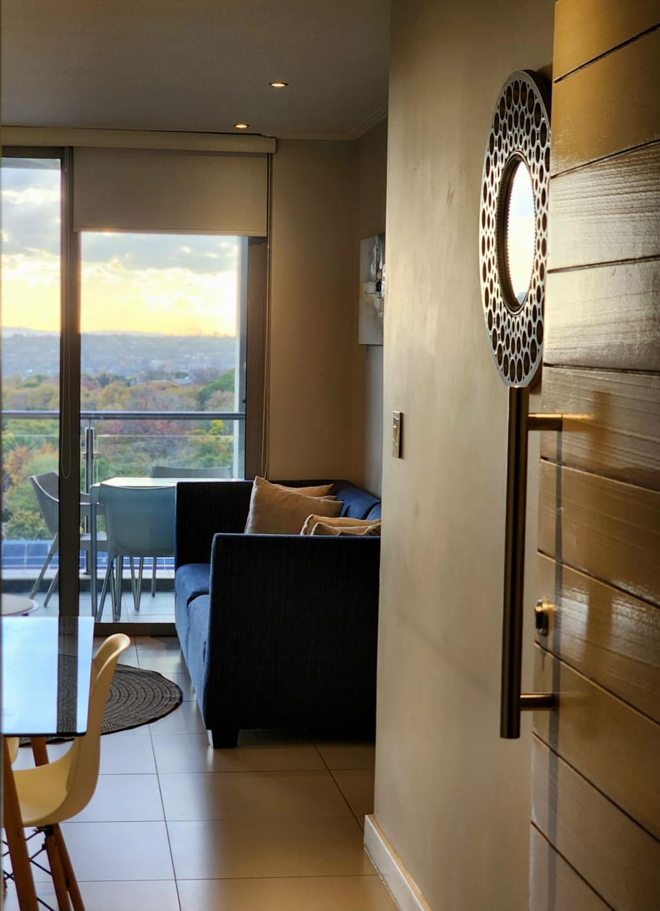 2 Bedroom Luxury Suite at The Apex on Smuts, Rosebank Apartment in Johannesburg
