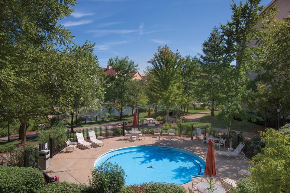 Wyndham Relaxing 4BR King Suite at Branson Meadows House in Branson