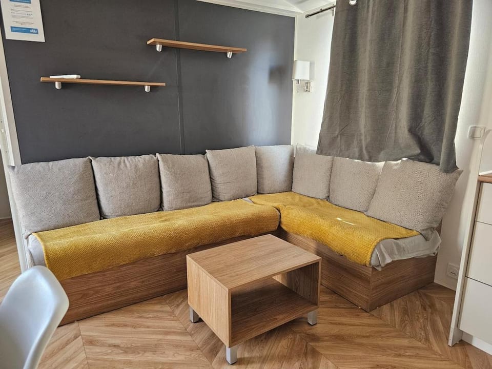 Charming mobile home Apartment in Lattes