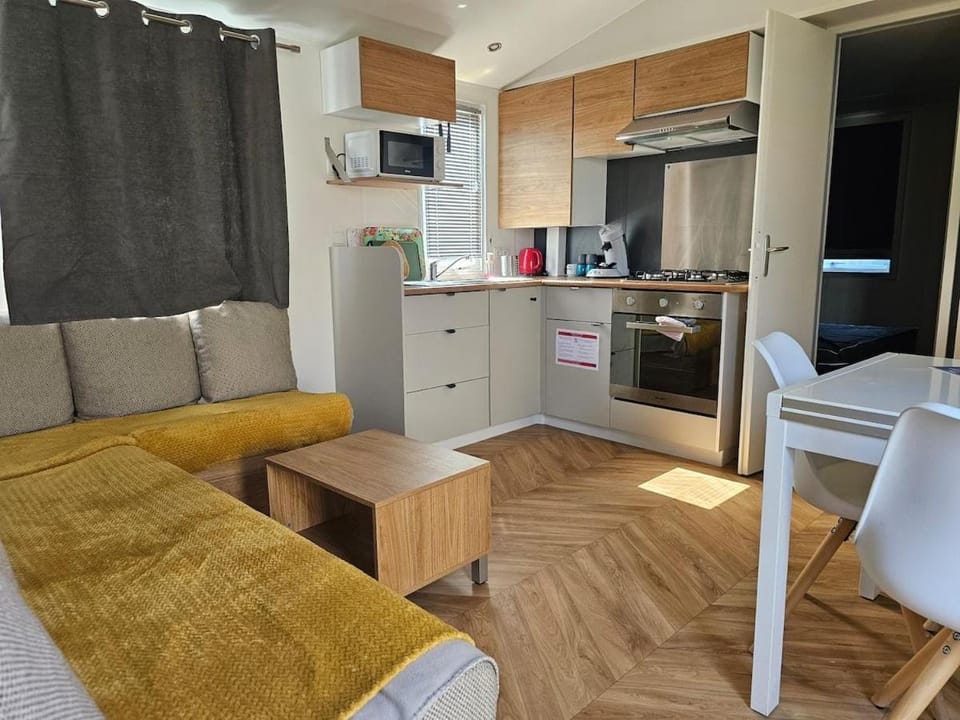Charming mobile home Apartment in Lattes