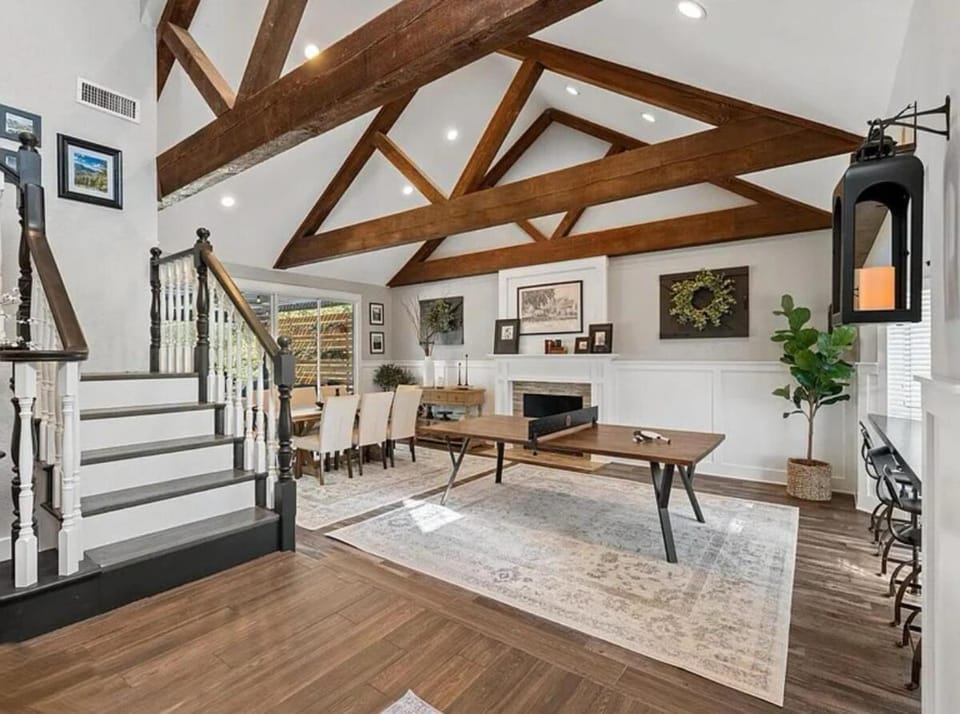 Casa Luma Villa in Lancaster