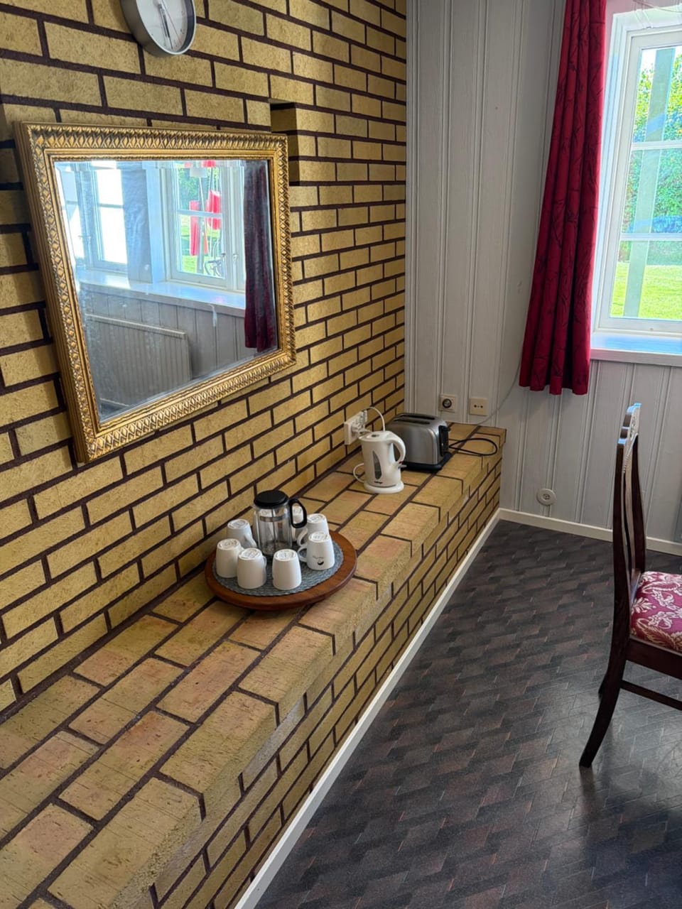 Seating area
