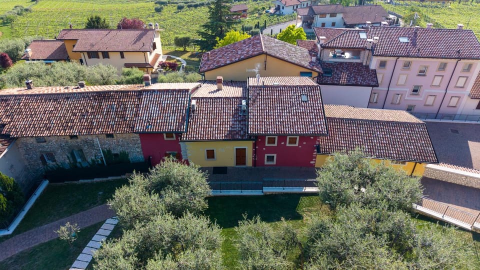 Property building, Bird's eye view