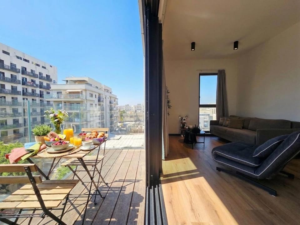 Property building, Patio, Day, View (from property/room), Balcony/Terrace, Balcony/Terrace, Seating area, sunbed