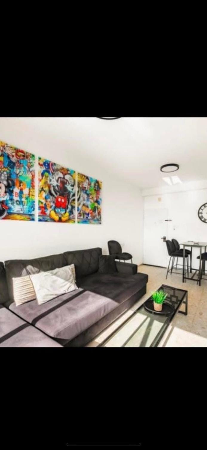 דירה על הים Apartment in South District