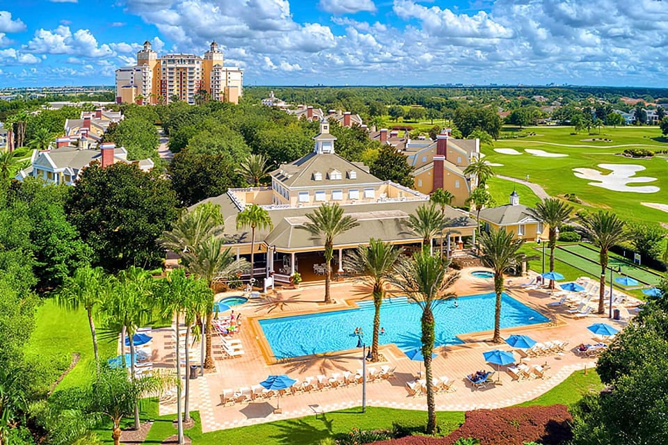 Stylish Home with Pool Hot Tub and Parking House in Osceola County
