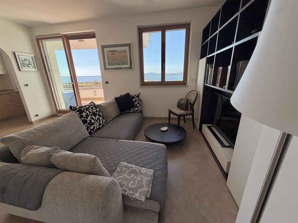 Terrazza sulla Laguna Apartment in Orbetello