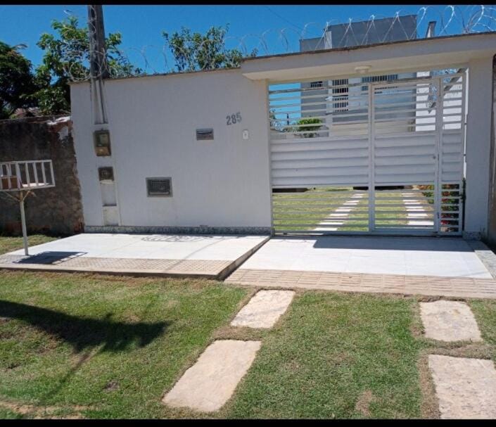 Property building, Spring, Day, Garden, Garden view