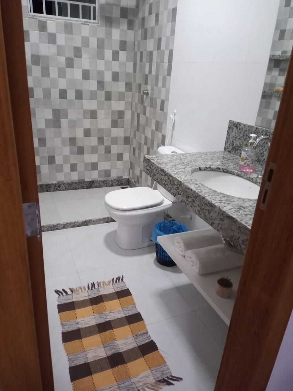 Shower, Toilet, Bathroom, bidet