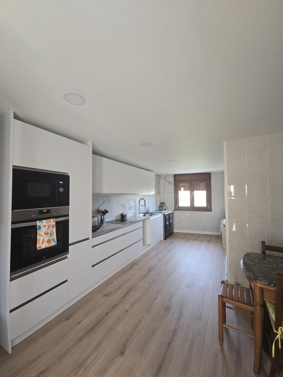 Kitchen or kitchenette, kitchen