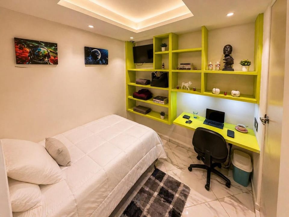 Estancia con 13 habitaciones individuales con baño privado a 2 min de Ciudad Universitaria - UNAM - Institutos de Investigación Apartment in Mexico City