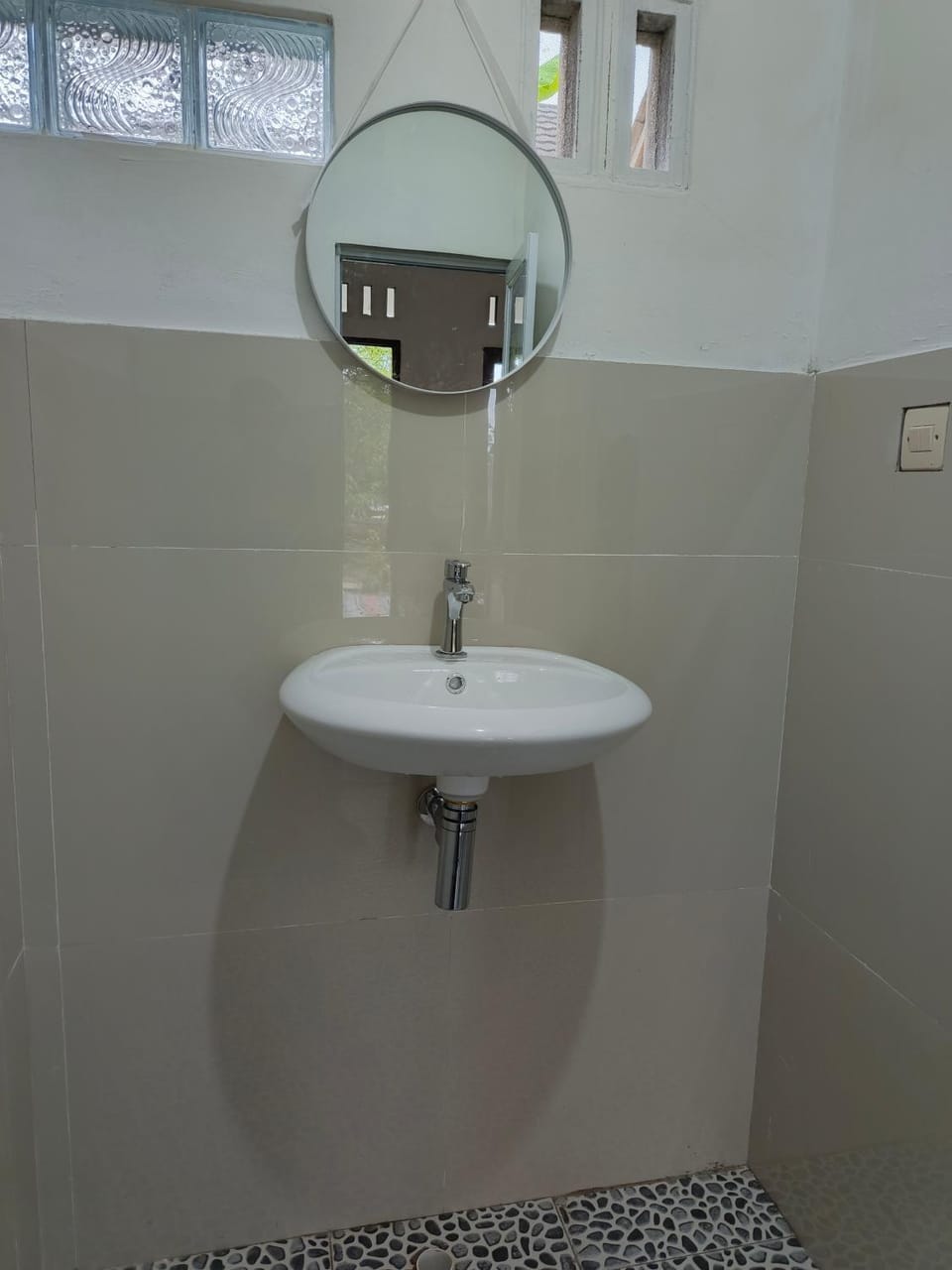 Tetebatu Backpackers Base Hostel in West Nusa Tenggara, Indonesia