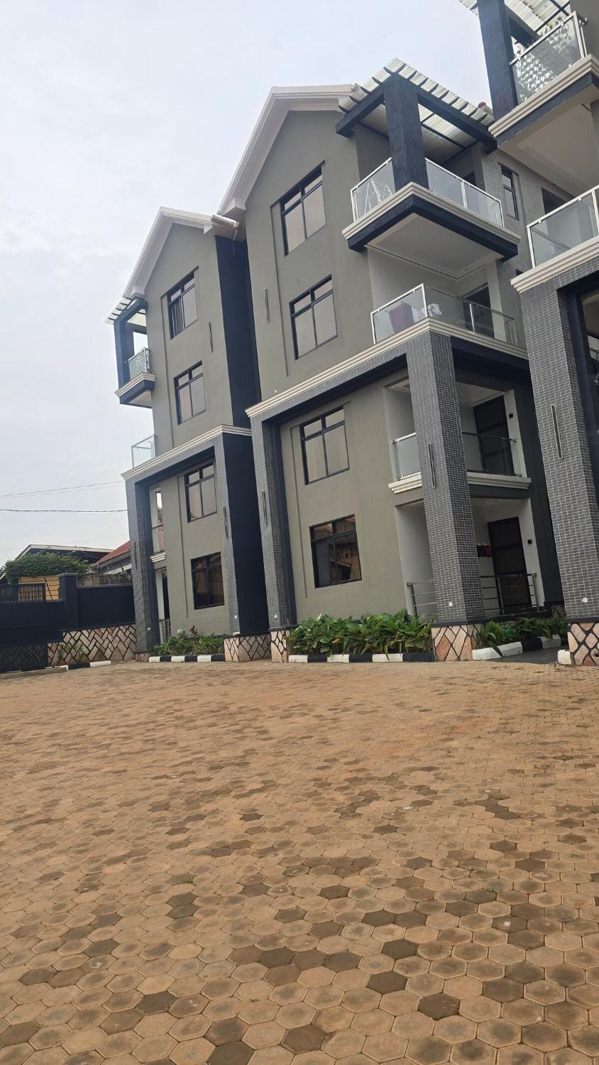 Legitbloom 2 Apartment in Kampala