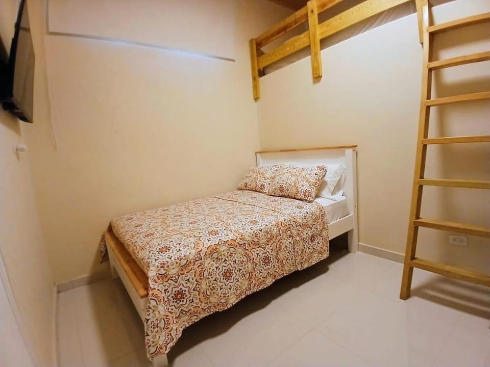 Metro Link Hub Family Apt & Secure Apartment in Panama City, Panama