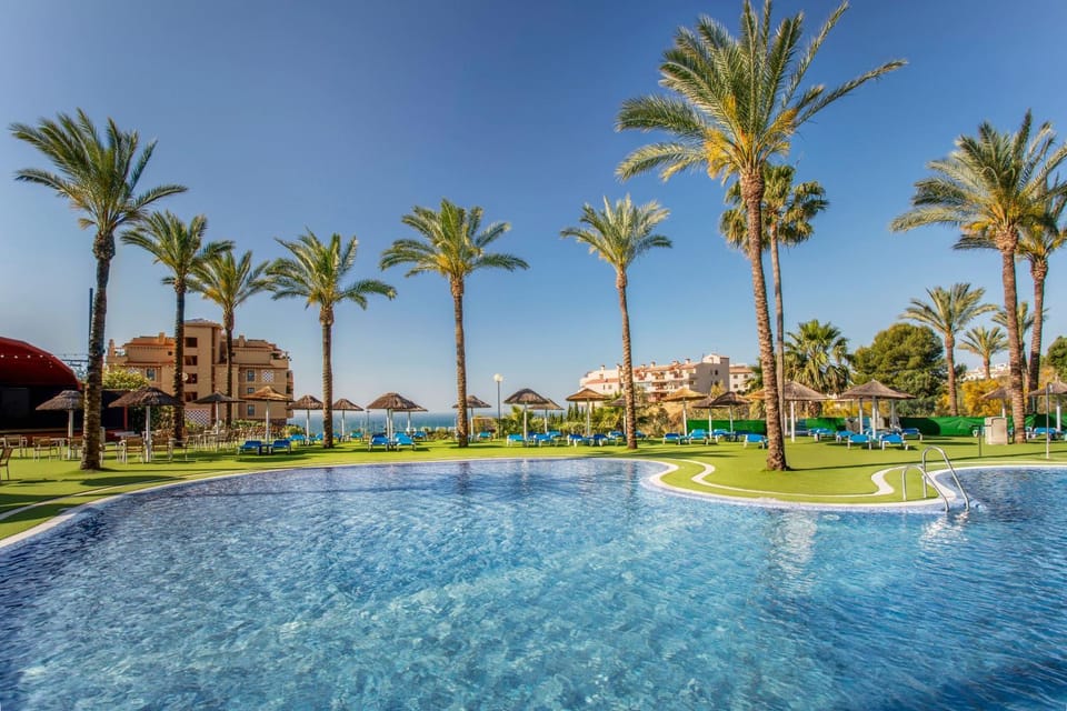 Garden, View (from property/room), Sea view, Swimming pool