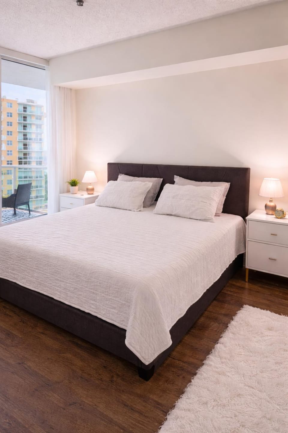 2b apartment by the Ocean Apartment in Sunny Isles Beach