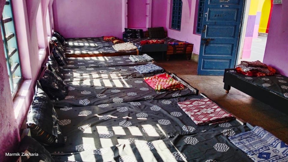 Sanatan Seva Mandal Gate No 2 Bed and Breakfast in Gujarat